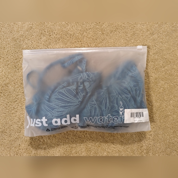 Cupshe - Women's - Bikini Scalloped Cross Back High Waist Swimsuit - Large - Picture 4 of 7